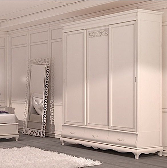 The Cabinet on figured legs with 3 sliding doors Fenice, Arve Style