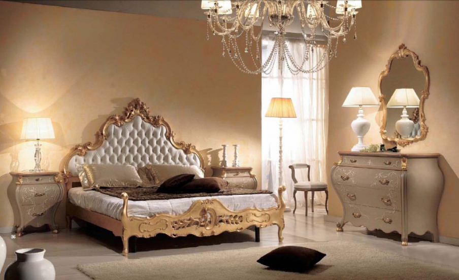 Bedroom set in ivory Paradise, Arve Style