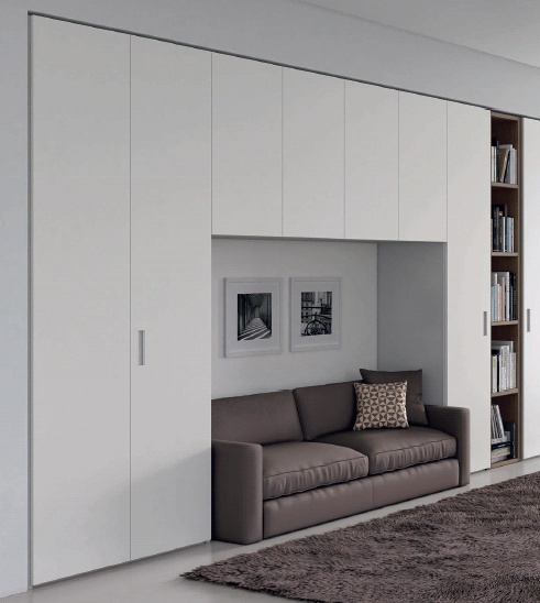 Cabinet Lischia, Spar manufacturer