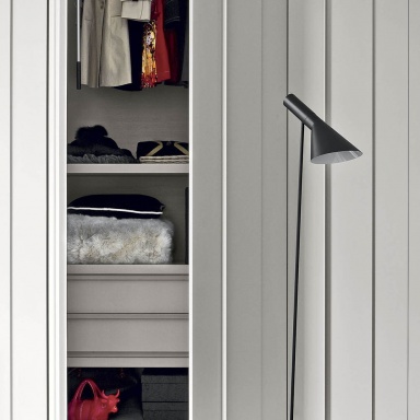 Walk-In Closet Plisse