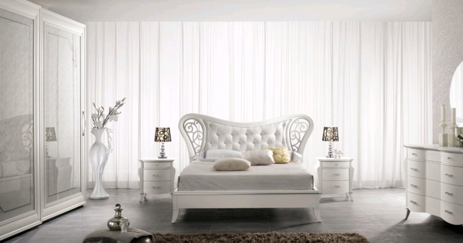 Deco bedroom set, Spar manufacturer