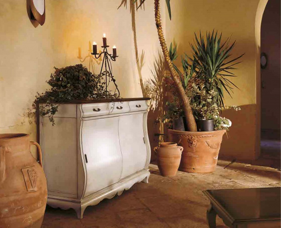 Sideboard with sliding doors, Mirandola Export