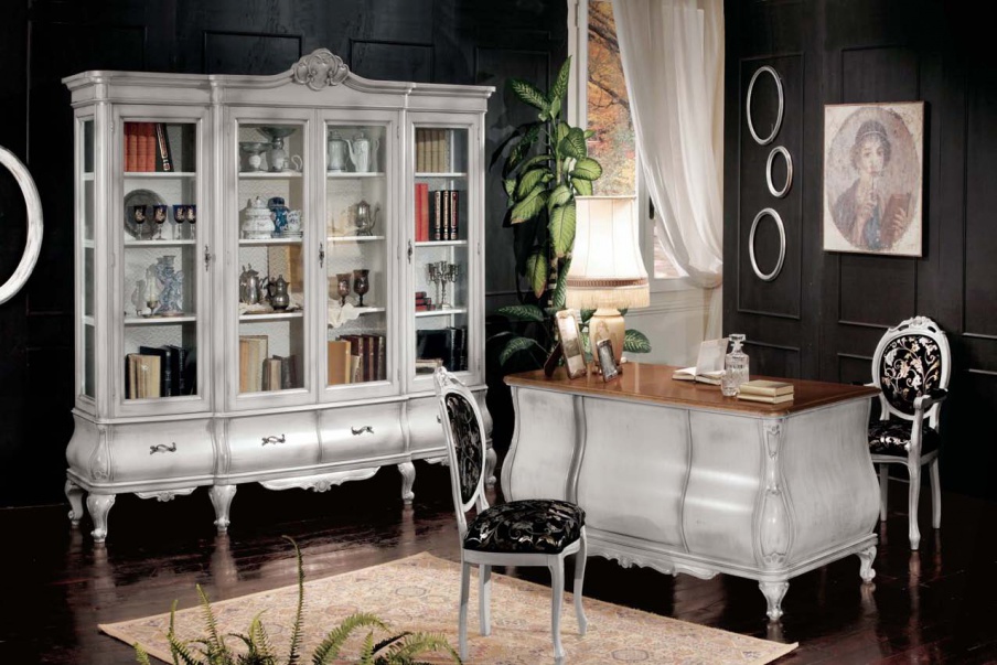 Set to Cabinet in white lacquer with patina Tulipano, Arve Style 