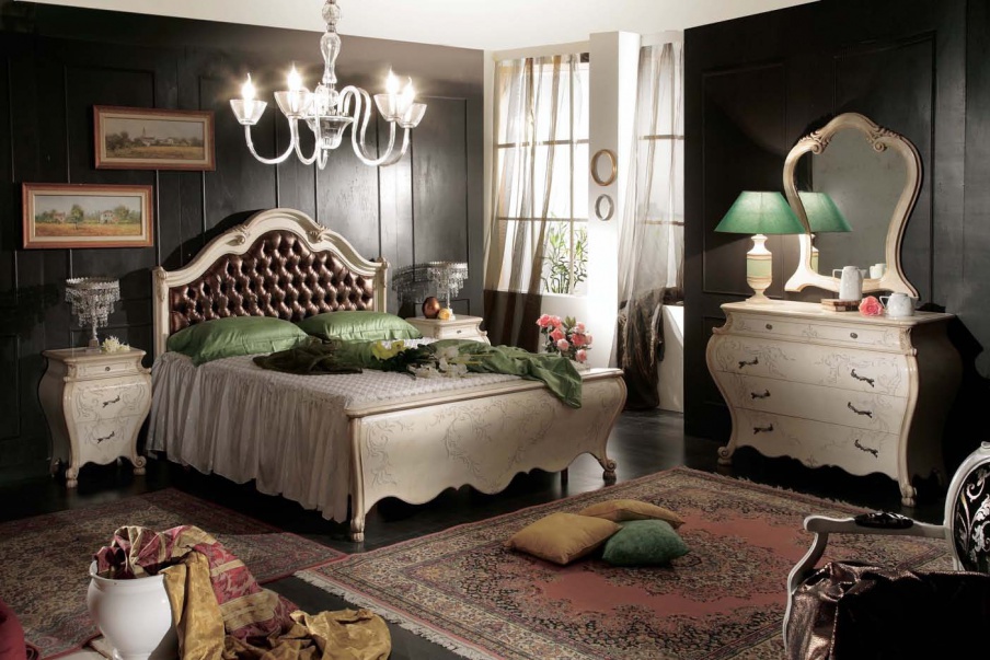 Bedroom set in lacquer shade ivory Paradise, Arve Style