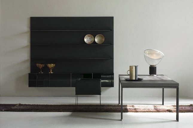 Storage system chassis - features tisettanta furnishings