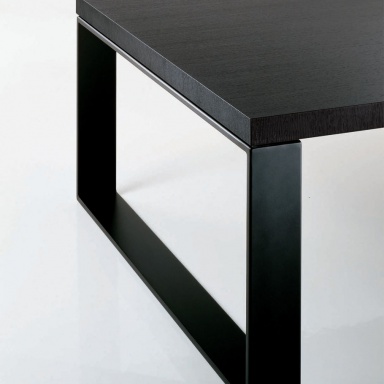 Vittorio dining table 