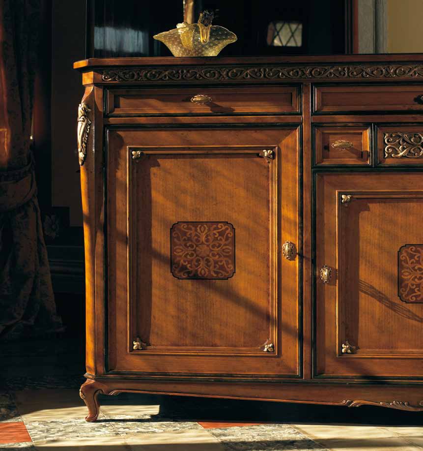 Sideboard in walnut finish with 3 doors Villa, Arve Style