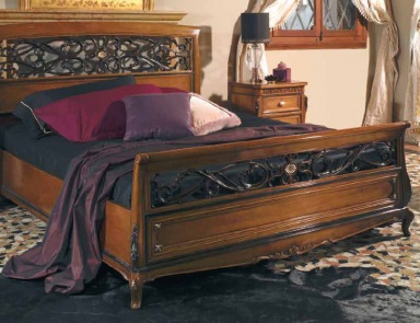 Bed finish walnut with headboard in black lacquer Villa, Arve Style