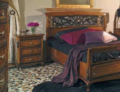 Cabinet finish walnut on figured legs Villa, Arve Style