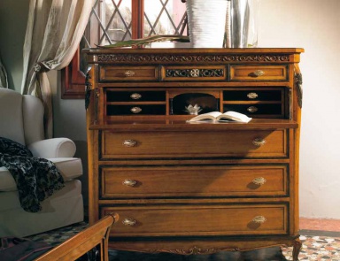 Dresser finish walnut on carved legs Villa, Arve Style