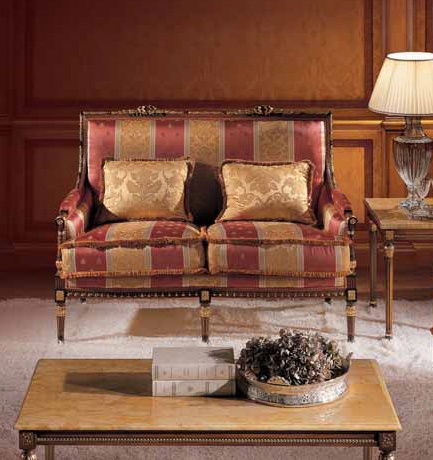 Two-seater sofa carved, Ezio Bellotti 