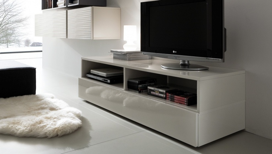 A TV stand Tween, Rossetto Armobil