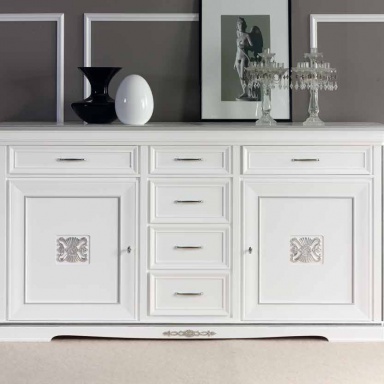 A Snack Bar Exclusive