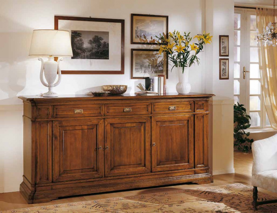 Sideboard 3 door in walnut finish San Marco, Arve Style