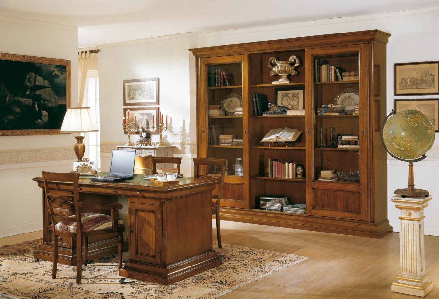 Set to Cabinet in a walnut finish Stile, Style Arve