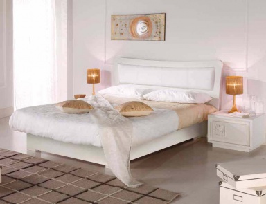 Bed with upholstered headboard in leather Prima Classe, Arve Style