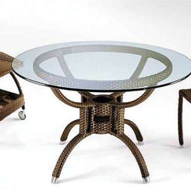 serving table AURIGA