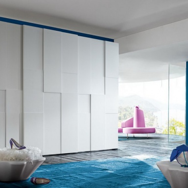 The Cabinet 10 Armadiature