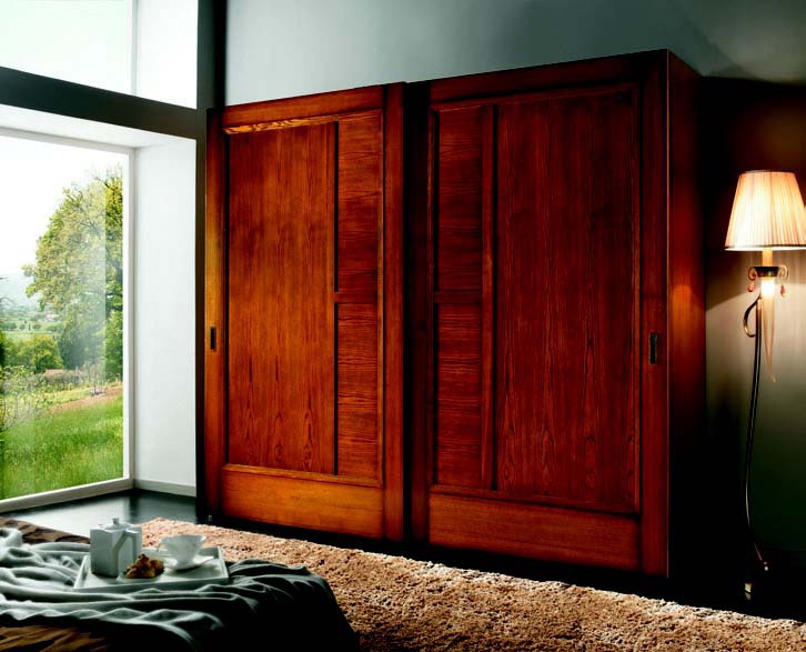 Cabinet in veneer light walnut Giselle, Arve Style