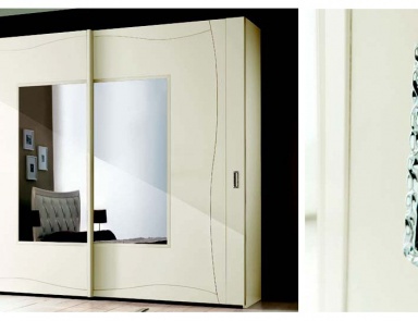 Wardrobe with mirror doors paintings of Mir?, Arve Style