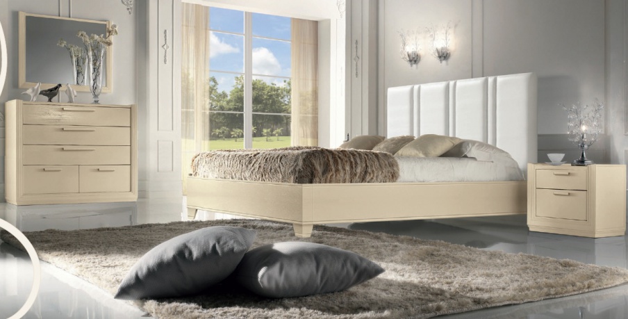 Bedroom set in lacquer shade ivory Giselle, rve Style
