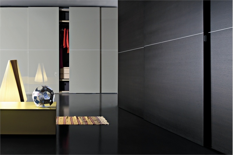 Wardrobe wardrobe Piana, Lema