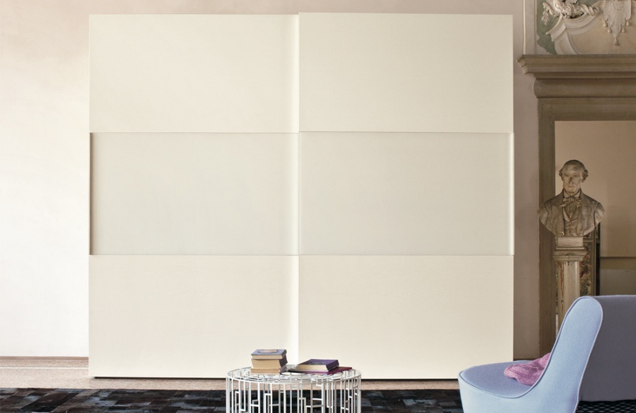 Wardrobe made of natural wood Tre, Cenedese