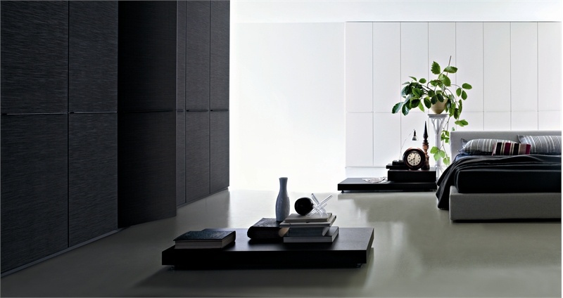 Wardrobe finished in oak veneer Riga, Lema