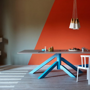 Dining table Keplero