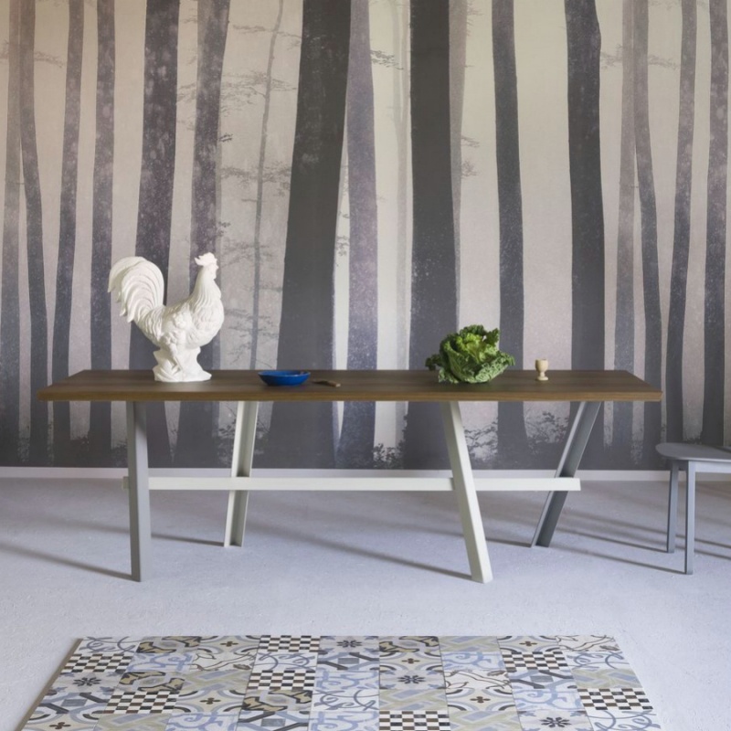 Perch dining table, Miniforms