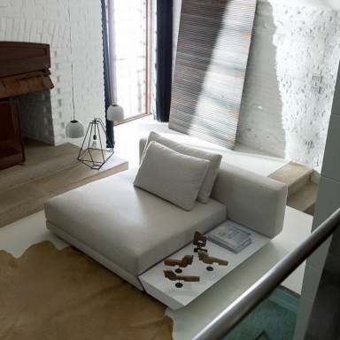 Chair with built-in table Floyd