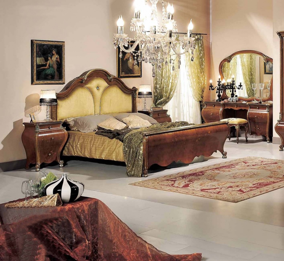 Double bed with upholstered headboard, Mirandola Export