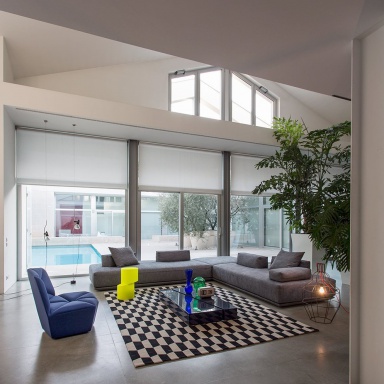 The Yoko sofa modular