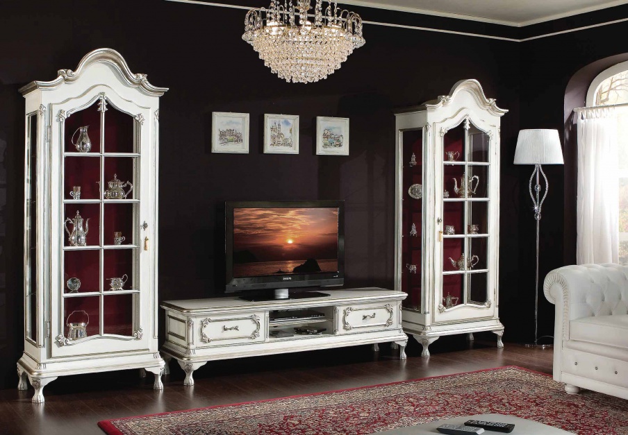 Showcase with a frame made of natural wood, Scappini & C