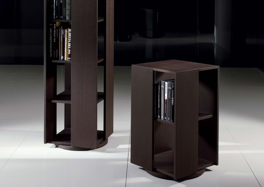 The rack on a swivel base CA2, Longhi