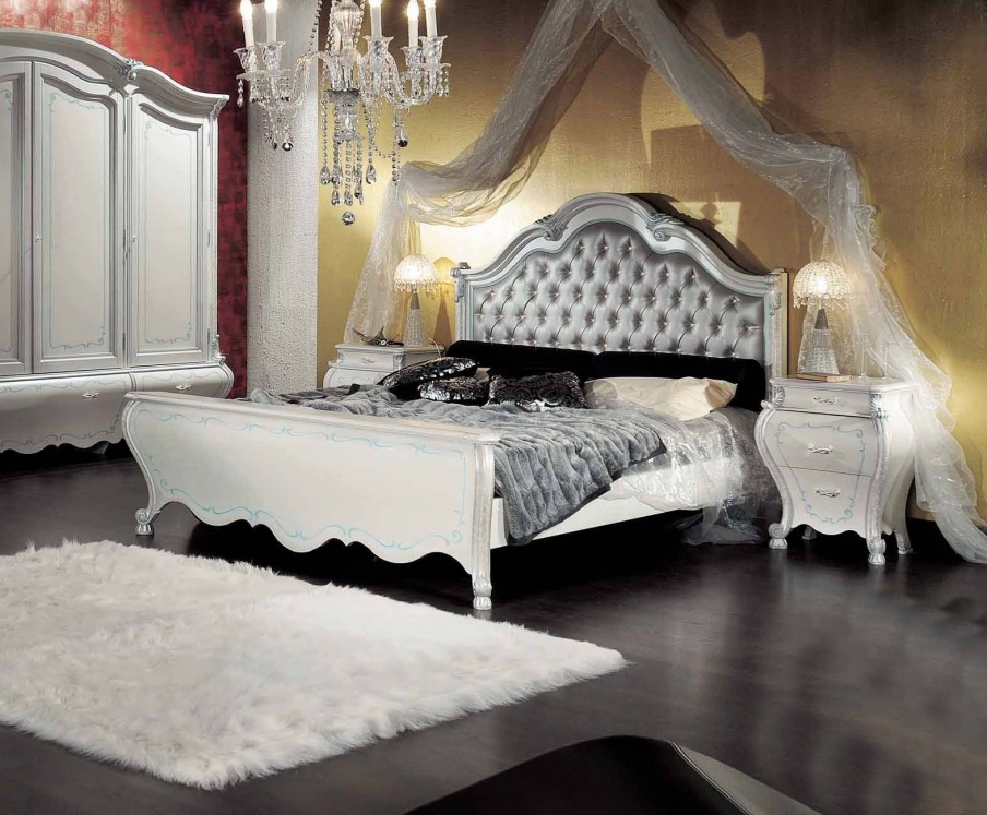 Bedroom (Suite bedroom) with inlaid Swarovski stones, Mirandola Export