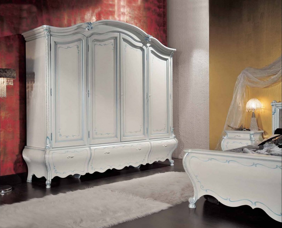 Wardrobe with wooden frame, Mirandola Export