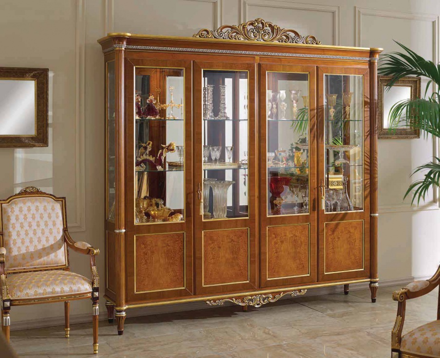 Showcase with a frame made of natural wood, Scappini & C