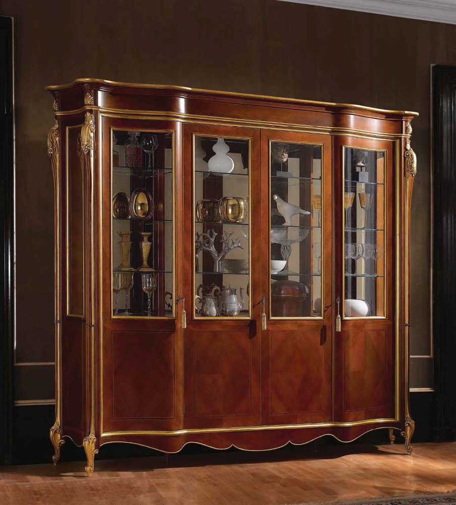 Showcase with a frame made of natural wood, Scappini & C