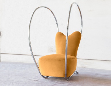 Chair with armrests Sexychair, Domingo Salotti