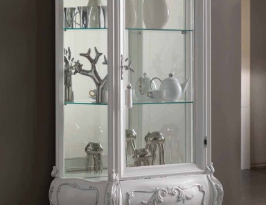 Showcase carved with glass doors, Scappini & C