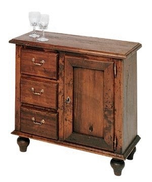 A single pedestal made of solid wood, Maggi Massimo