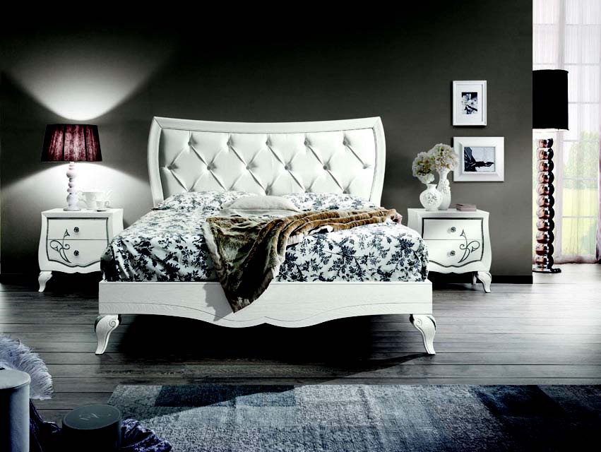 Bed with headboard in leather with stitch-Capito Chantal, Arve Style