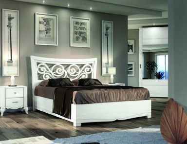 Bed in white lacquer with silver patina Chantal, Arve Style
