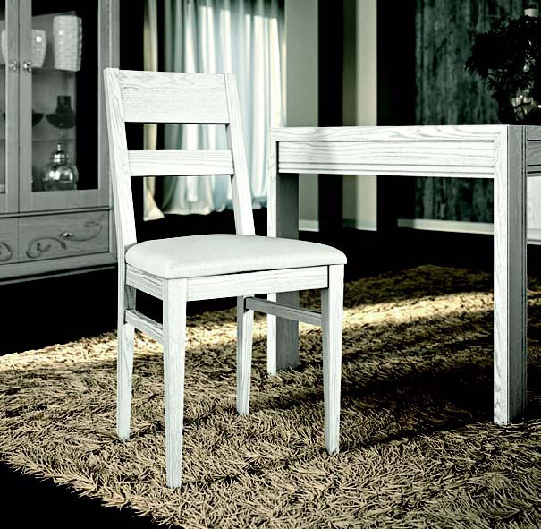 Chair in white lacquer with patina of silver Giselle, Arve Style