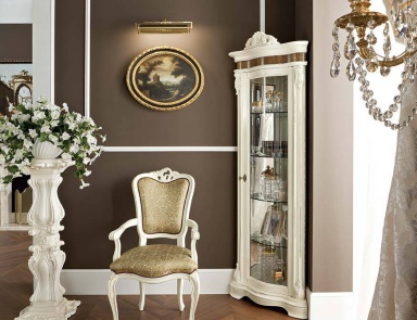 Stand for a vase, Modenese Gastone