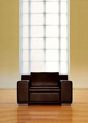 Armchair upholstered in leather Kube, Mascheroni