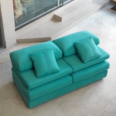 The modular sofa Leslie