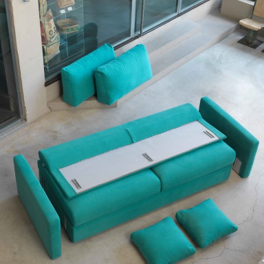 The modular sofa Leslie