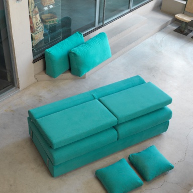 The modular sofa Leslie